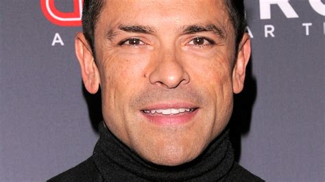 did mark consuelos play baseball|was mark consuelos on friends.